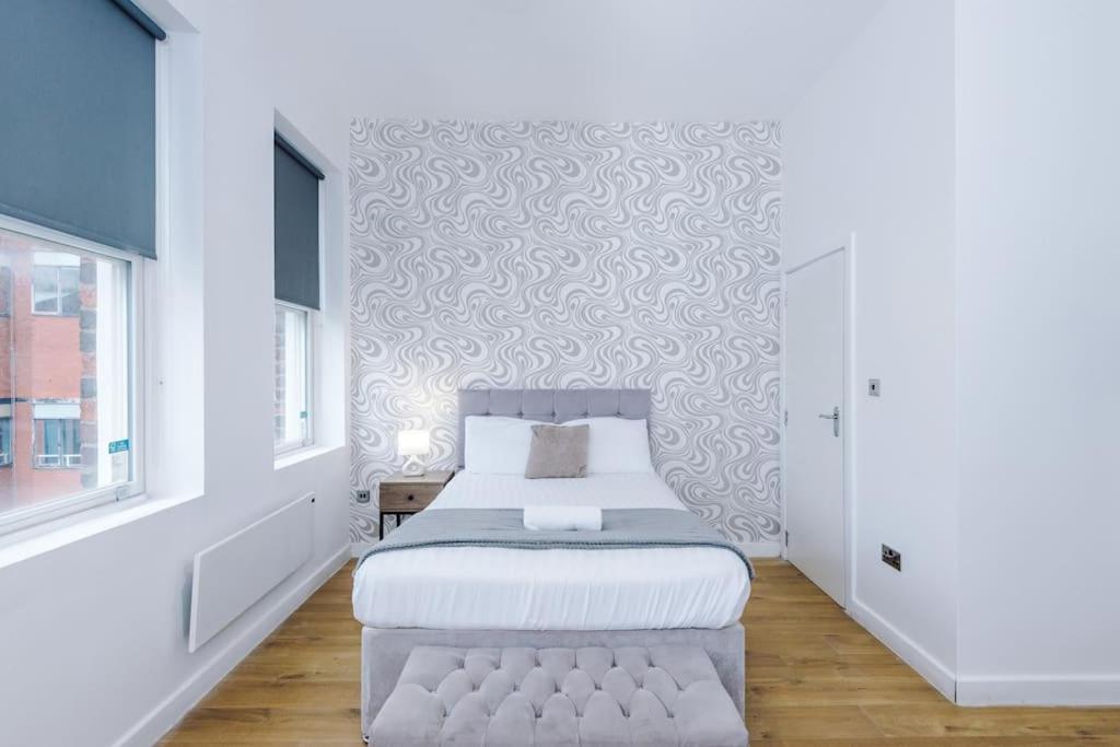 Stylish Apartment Located In The City Centre Of Ливерпуль Экстерьер фото